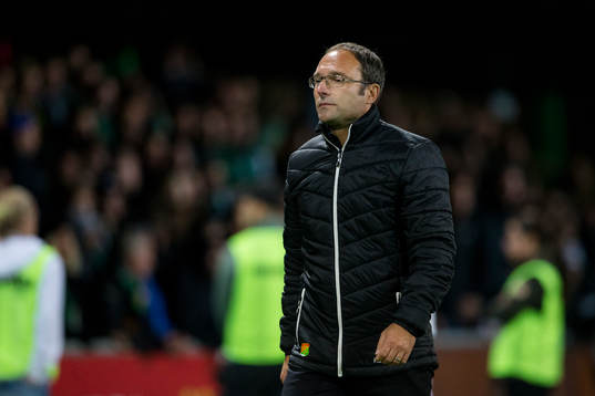 GAIS tränare Per-Ola Ljung deppar