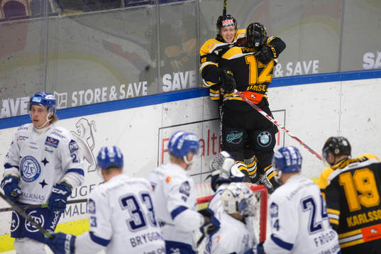Bläddra bland fler bilder av Ishockey, Hockeyallsvenskan, Pantern - Leksand