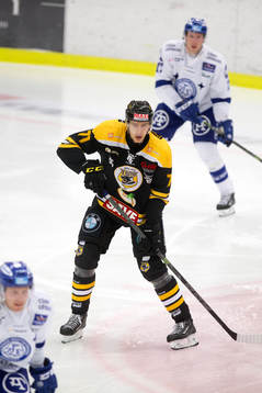 Panterns Daniel Andersson i ishockeymatchen mellan Pantern