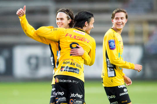 Elfsborgs Sebastian Loyola Nydén (h) jublar