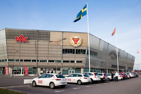 Guldfågeln arena exteriör