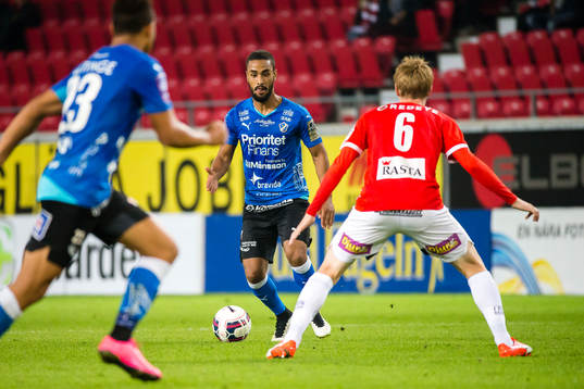 Bläddra bland fler bilder av Fotboll, Allsvenskan, Kalmar - Halmstad