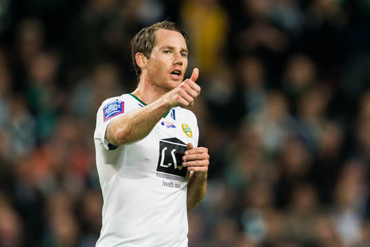 Hammarbys Johan Persson gör tummen upp