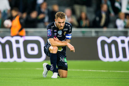 Gefles David Fällman ser deppig ut