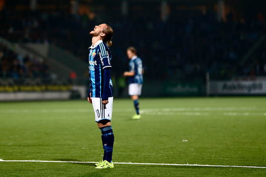 Djurgårdens Daniel Berntsen deppar