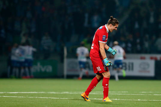 Norrköpings målvakt David Mitov Nilsson jublar