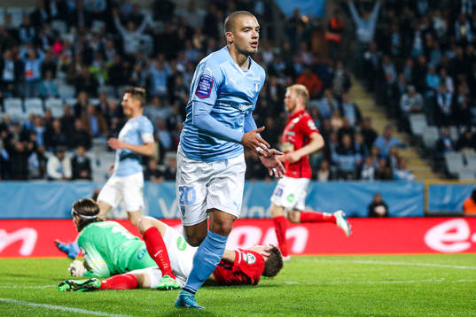 Malmös Vladimir Rodic jublar