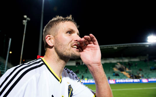 s Jos Hooiveld ropar