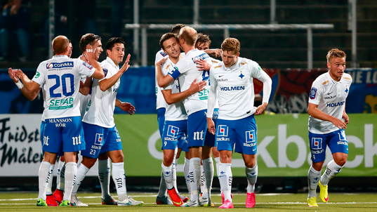 Norrköpings spelare jublar och Djurgården deppar