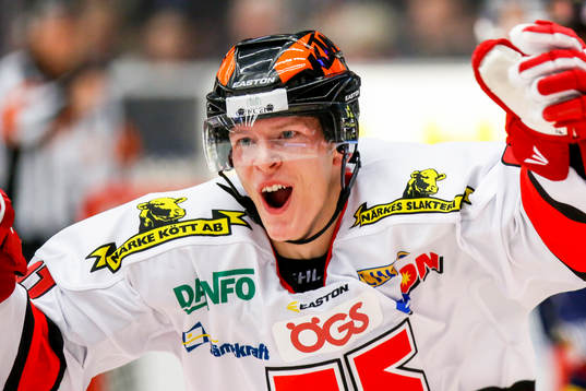 Örebros Jakub Krejcik jublar