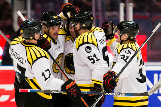 Brynäs Ponthus Westerholm (m) jublar