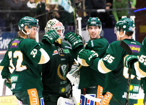 Färjestads Magnus Nygren, målvakt Lars Haugen, Sebastian