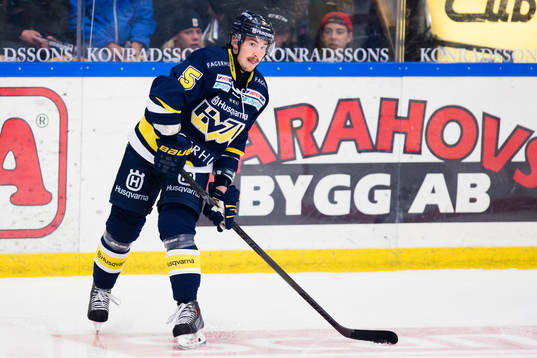 s Adam Almquist