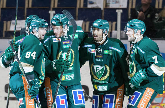 Färjestads Tomas Skogs, John Persson, Milan Gulas och