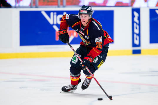 Djurgårdens David Rundqvist med pucken