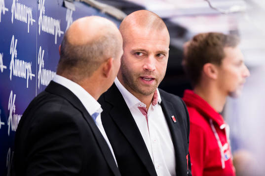 Örebros tränare Kent Johansson och assisterande tränare