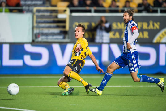 Elfsborgs Viktor Prodell och IFK Göteborgs <i30zunder en