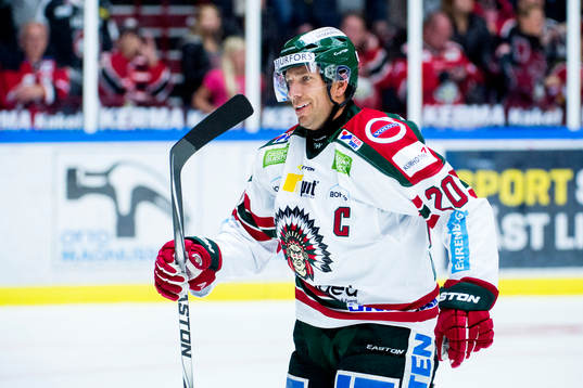 Frölundas Joel Lundqvist firar 2-3