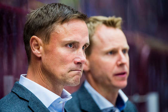 Frölundas tränare Roger Rönnberg och assisterande