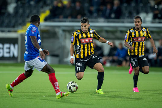 Häckens Paulo De Oliveira och Nasiru Mohammed