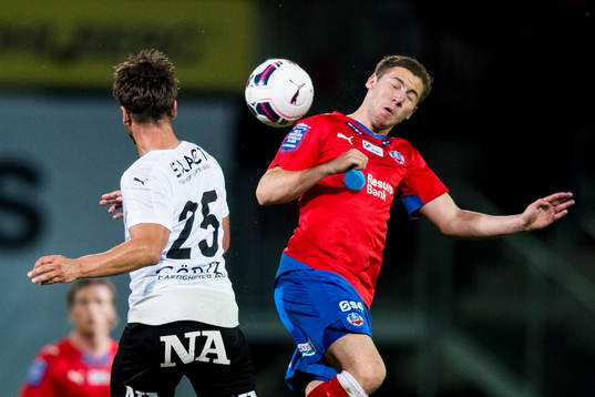 Örebros Nordin Gerzic och Helsingborgs Darijan Bojanic