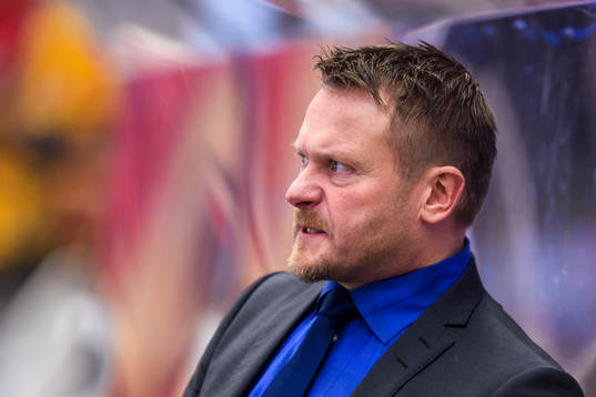 Luleås huvudtränare Joakim Fagervall är upprörd