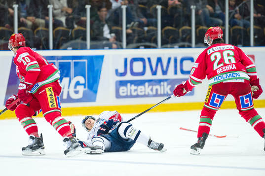 Modos Maxim Lapierre, Linköpings Anton Blomberg och Modos
