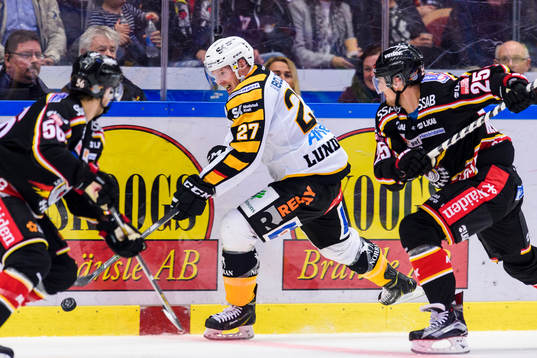 Skellefteås Martin Lundberg och Luleås Anton Hedman