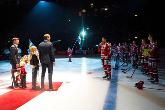 Frölundas Joel Lundqvist  håller tal
