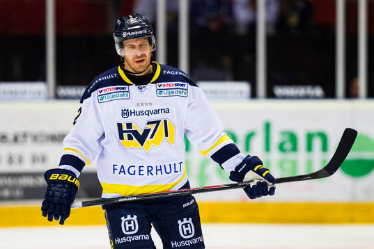 s Teemu Laine ser deppig ut
