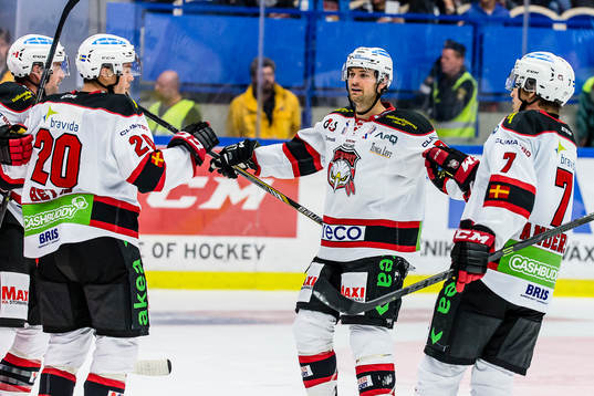 Malmö Redhawks TJ Galiardi jublar