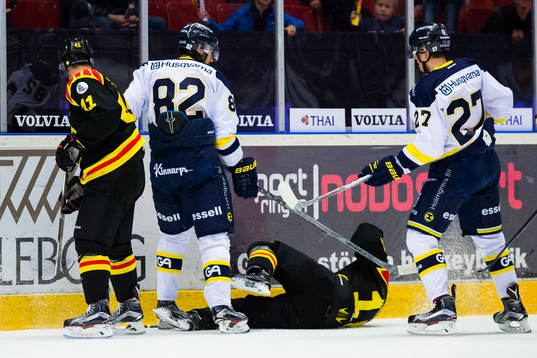 Brynäs Anton Rödin ligger ner