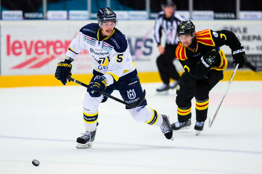 s Adam Almquist följd av Brynäs Ponthus Westerholm