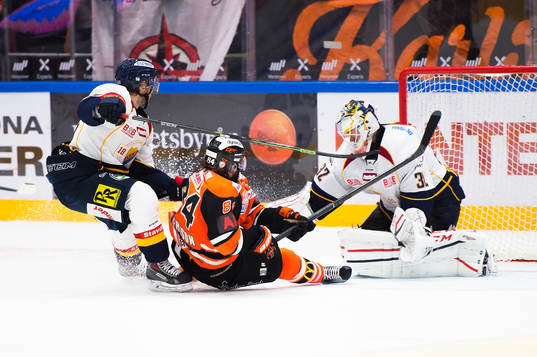 Karlskronas Jimmy Andersson gör 3-2
