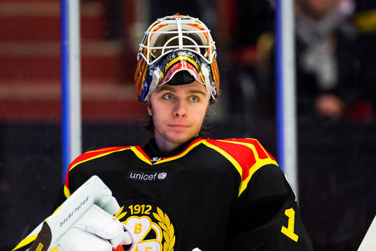 Brynäs målvakt Felix Sandström