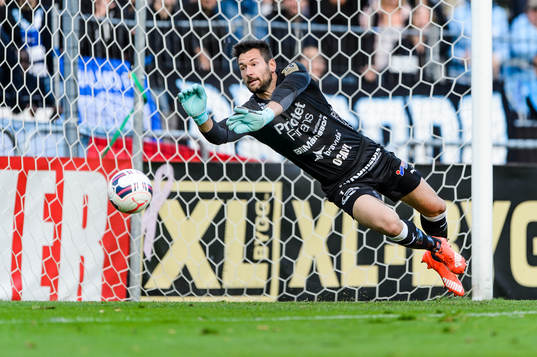 Halmstads målvakt Stojan Lukic