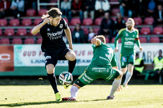 Utsiktens Karl Bohm och Ljungskiles Niclas Andersén