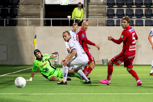 chans för Norrköpings Daniel Sjölund Christoffer Nyman