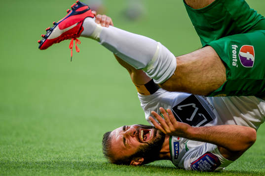 Hammarbys Kennedy Bakircioglu har ont