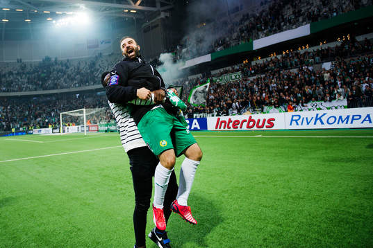 Hammarbys Kennedy Bakircioglu jublar