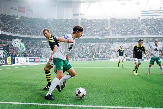 s Per Karlsson och Hammarbys Jakob Orlov