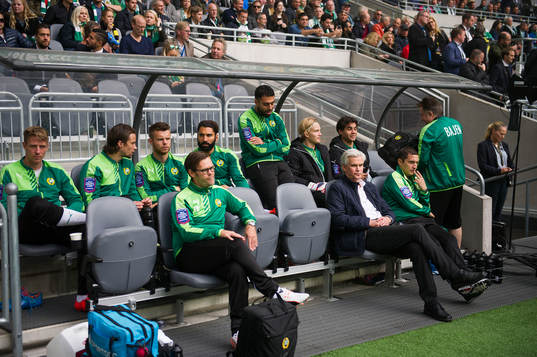Hammarbys tränare Nanne Bergstrand och assisterande