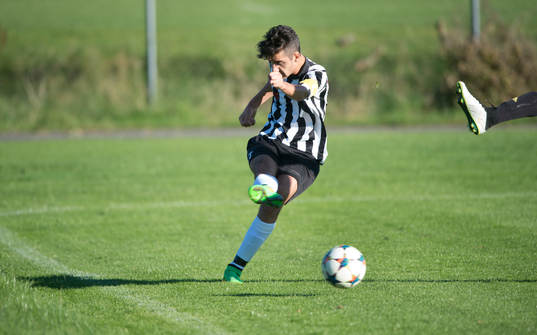 Bläddra bland fler bilder av Fotboll, juniorallsvenskan, IFK Hässleholm, Landskrona BoIS