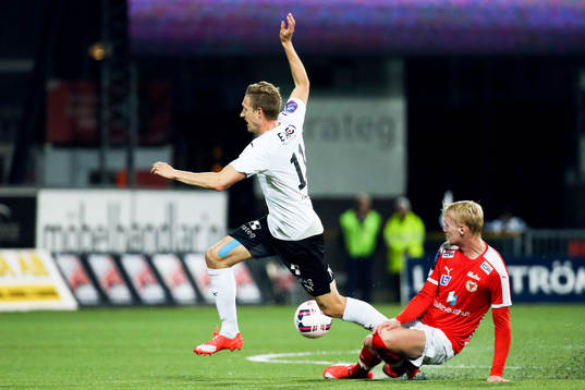 Örebros Marcus Pode och Kalmars Ludvig Öhman