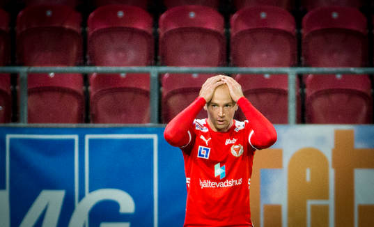 Kalmars Stefan Larsson deppar