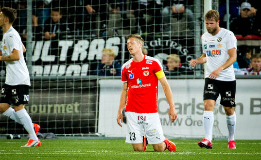 Kalmars Viktor Elm deppar