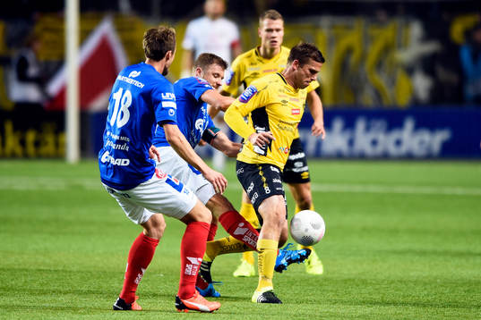 Elfsborgs Anders Svensson och Åtvidabergs Christoffer
