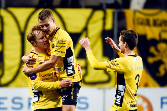 Elfsborgs Simon Lundevall jublar