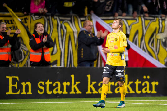 Elfsborgs Arber Zeneli jubel