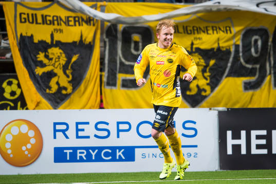 Elfsborgs Simon Lundevall jublar